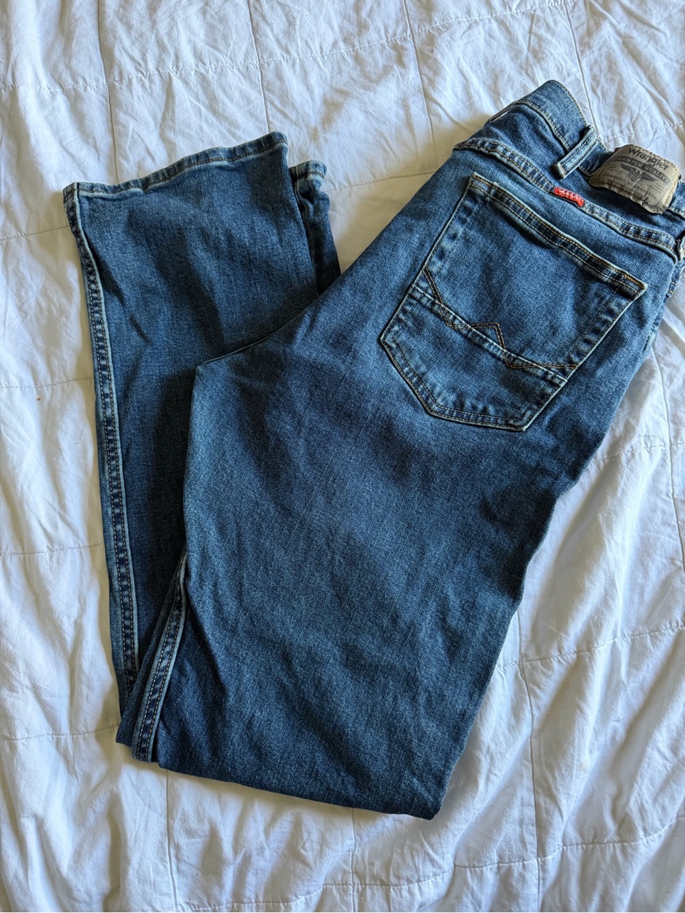 Wrangler Men's Slim Straight Blue Denim Jeans